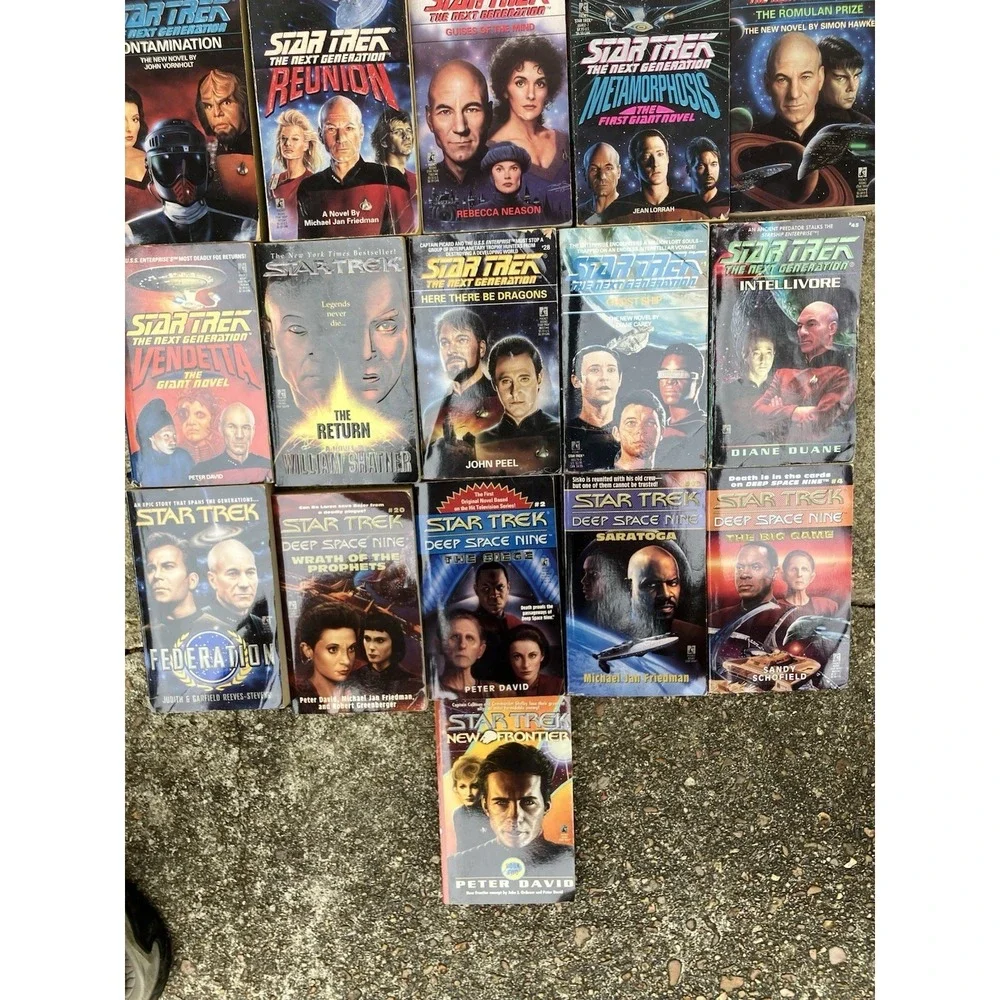 Lot Of 29 Vintage Star Trek POCKET Books Paperback Next Gen,Voyager, Original
